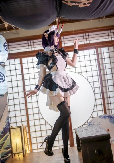 女大学沙龙室5_4K高清视频播放
