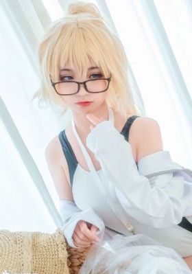 25岁的女高中相亲对象_1080日韩电影在线
