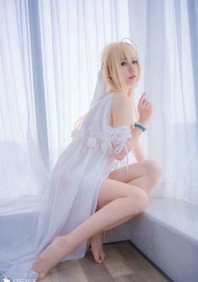 暮光之城4破晓上免费完整版_高清在线观看视频