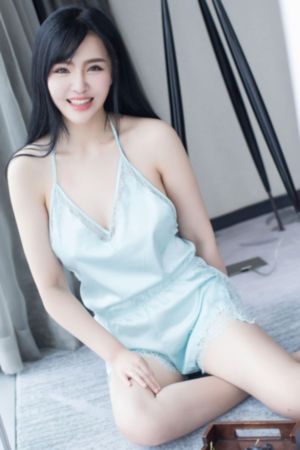 操小女人逼_BD超清在线观看