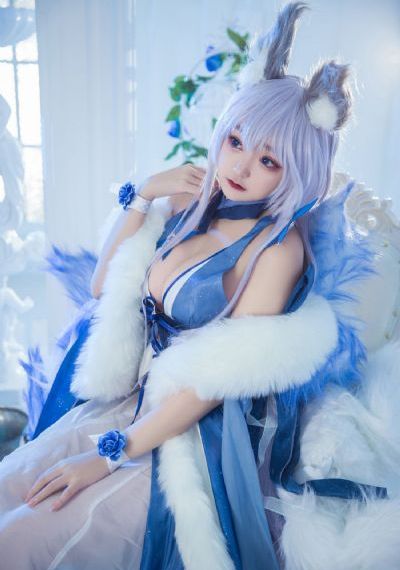 年轻的姨妈_蓝光全集在线观看